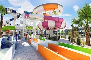 Villatel Orlando Resort