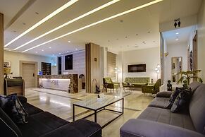 Luciana Hotel by FHM