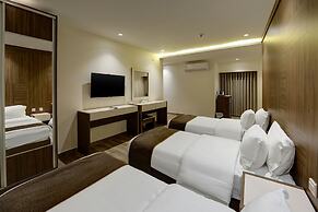 Luciana Hotel by FHM