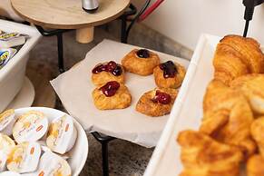 Luciana Hotel by FHM