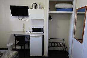 Charleville Waltzing Matilda Motor Inn