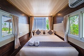 Dusk and Dawn Beach Resort