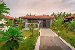 Dusk and Dawn Beach Resort