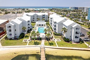 Hermitage 309 2 Bedroom Condo by RedAwning