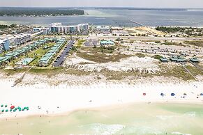 Hermitage 309 2 Bedroom Condo by RedAwning