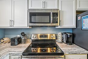 Hermitage 309 2 Bedroom Condo by RedAwning