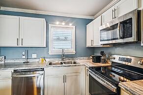 Hermitage 309 2 Bedroom Condo by RedAwning