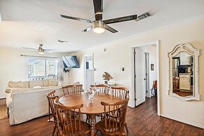 Hermitage 309 2 Bedroom Condo by RedAwning