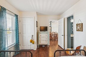 Hermitage 309 2 Bedroom Condo by RedAwning