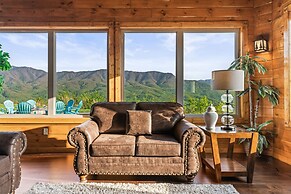 Breathtaking Views 10 Bedroom Cabin by RedAwning