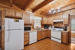 A Dream Come True 2 Bedroom Cabin by Heavenly Views Resort