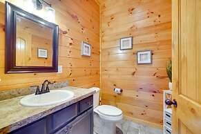 Sensational Views 4 Bedroom Cabin by Heavenly Views Resort