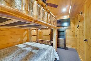 Sensational Views 4 Bedroom Cabin by Heavenly Views Resort