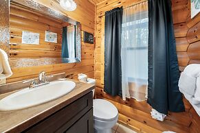 Parkway Treasure 3 Bedroom Cabin by Heavenly Views Resort