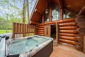 Parkway Treasure 3 Bedroom Cabin by Heavenly Views Resort