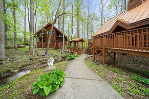 Parkway Treasure 3 Bedroom Cabin by Heavenly Views Resort