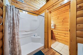 Parkway Treasure 3 Bedroom Cabin by Heavenly Views Resort