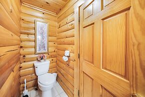 Parkway Treasure 3 Bedroom Cabin by Heavenly Views Resort