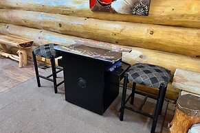 Elkmont Views Cabin by Heavenly Views Resort