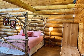 Elkmont Views Cabin by Heavenly Views Resort