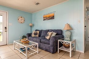 Sunset Point - 2249 Mallard St 3 Bedroom Home by RedAwning