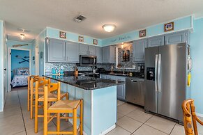 Sunset Point - 2249 Mallard St 3 Bedroom Home by RedAwning