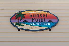 Sunset Point - 2249 Mallard St 3 Bedroom Home by RedAwning