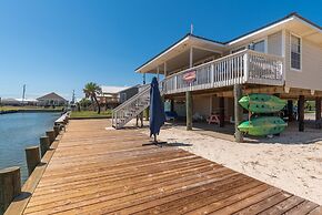 Sunset Point - 2249 Mallard St 3 Bedroom Home by RedAwning