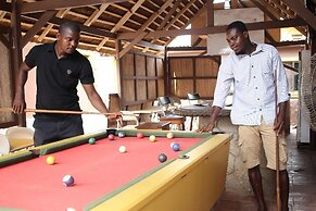 Joh Ann Western Guest