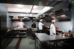 Hotel Sharda Residency