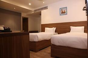 Hotel Sharda Residency