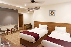 Hotel Sharda Residency