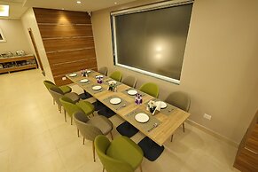 Hotel Sharda Residency