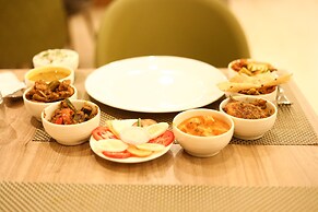 Hotel Sharda Residency