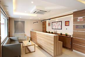 Hotel Sharda Residency