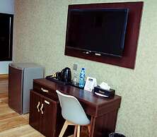 Elegant Suites by Golden Bide Jos