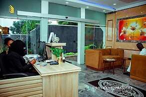Elegant Suites by Golden Bide Jos
