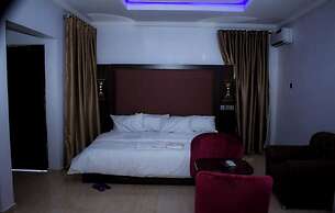 New Diamond Suites and Apartment Jos