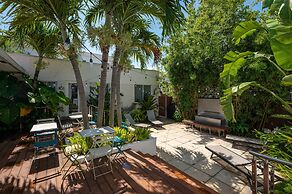 CASA DEL MAR HOLLYWOOD