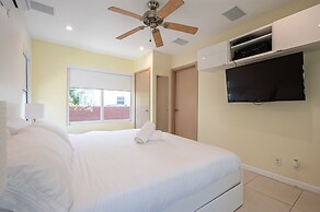 CASA DEL MAR HOLLYWOOD