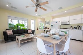 Casa Del Mar Beach Apartment