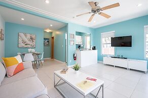 Casa Del Mar Beach Apartment