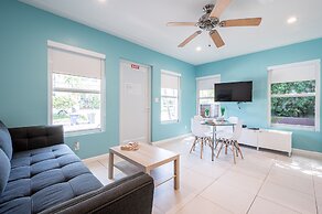 Casa Del Mar Beach Apartment