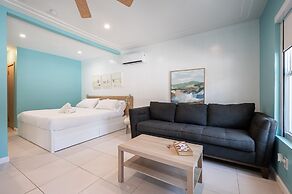 Casa Del Mar Beach Apartment