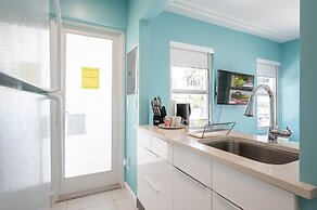 Casa Del Mar Beach Apartment