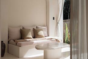 Anat Tantric Boutique Hotel