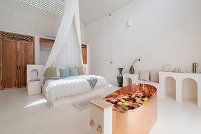Anat Tantric Boutique Hotel