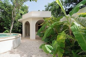 Anat Tantric Boutique Hotel