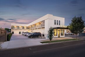 St Hugh Hotel Wagga Wagga