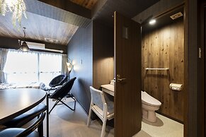 Few Days Condominium 205